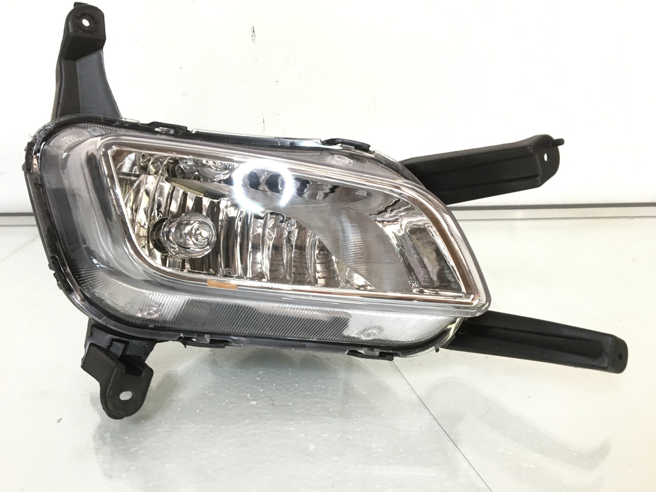 Фара ПТФ протитуманна Kia Optima K5 2015 92202-2T550 права, фото 1