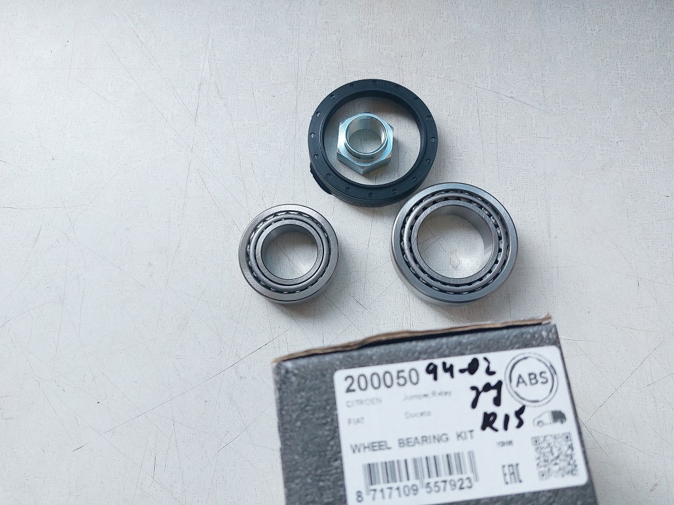 Підшипник задньої маточини R15 на Fiat Ducato 230, Peugeot Boxer, Citroen Jumper (1994-2002), 71714454, 335025