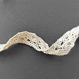 Ажурне натуральне бавовняне (лляне) мереживо бежевого кольору, ширина 1,5 см, фото 3