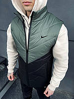 Мужская жилетка Nike цвета хаки осенняя весенняя без капюшона , Демисезонная хаки безрукавка плащевка На niki