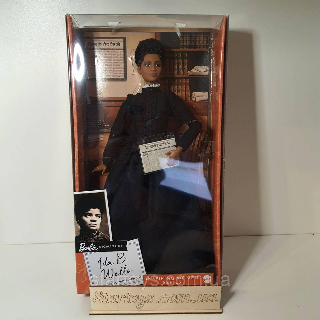Барбі Надихаючі жінки Іда Белл Уеллс Барнетт Barbie Signature Inspiring Women Ida B. Wells Doll HCB80