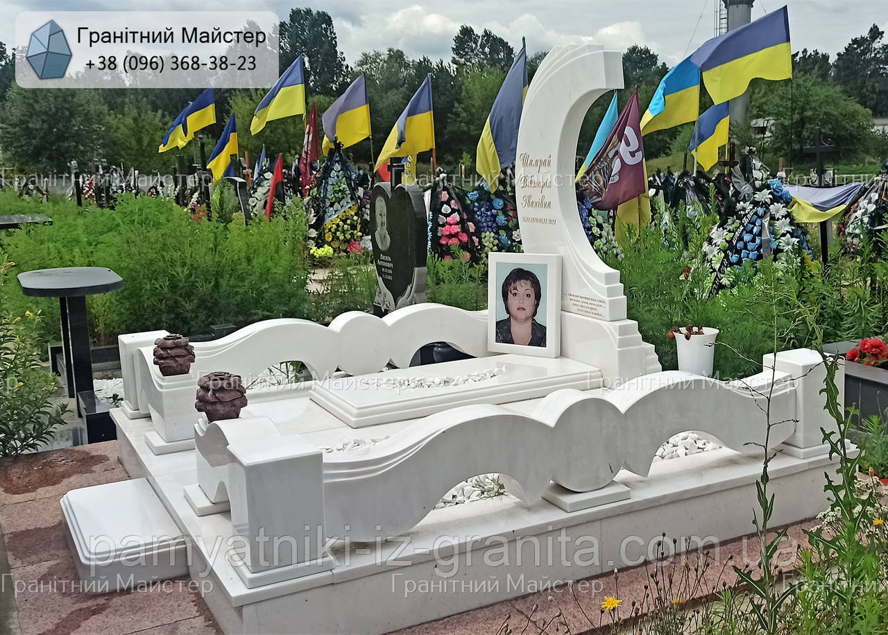 Пам'ятник з мармуру № 676