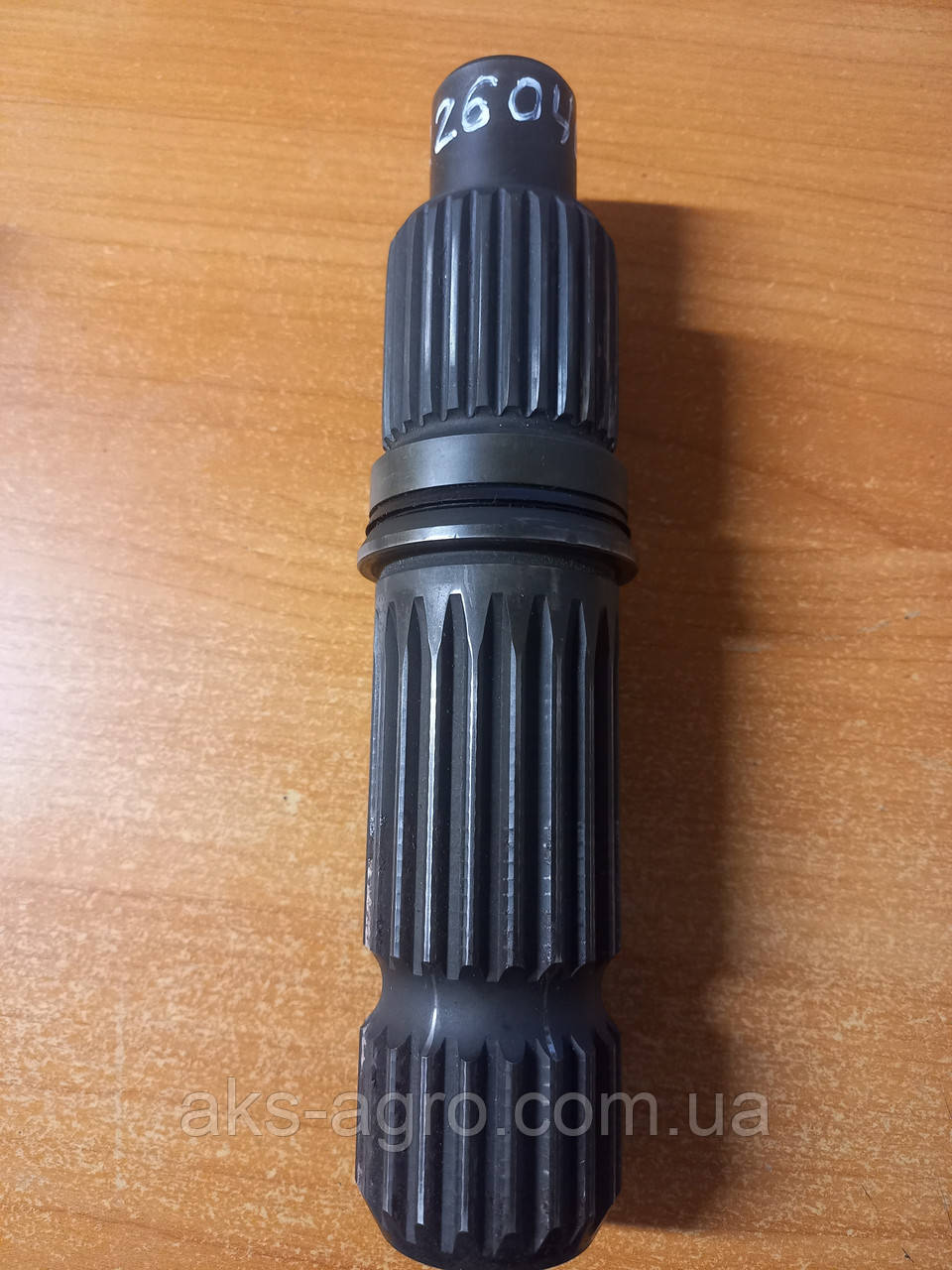 226040a2 Вал ВОМ RPM (1000 об/хв) Т8.390, T8.360, T8050, T8040, T8020, TG285/Case 235-400