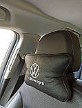 Подушка підголівник для Volkswagen - стильний аксесуар з натуральної шкіри подарунок для водія в машину, фото 3