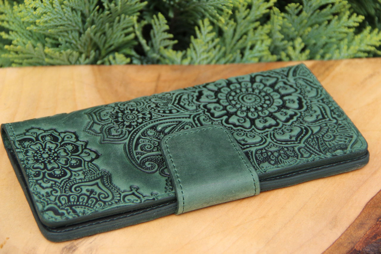 Жіночий гаманець із тисненням "Квітковий сад", натуральна шкіра, зеленого кольору, 21х11 см, фото 1