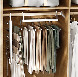 Вішалки, стійки для одягу