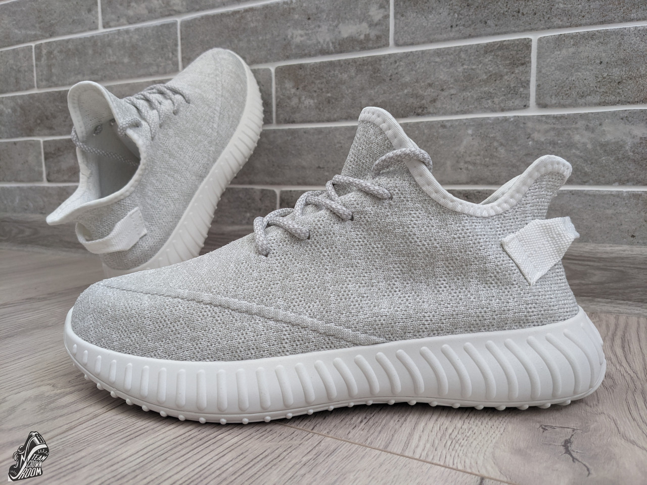 Женские кроссовки на лето сетка STILLI \ Стили yeezy boost 350 38 - фото 4 - id-p1869005415