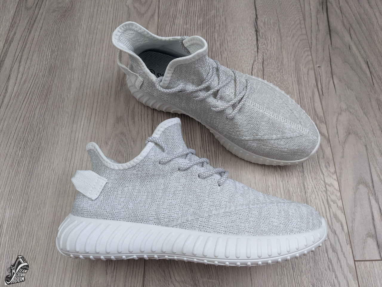 Женские кроссовки на лето сетка STILLI \ Стили yeezy boost 350 38 - фото 5 - id-p1869005415