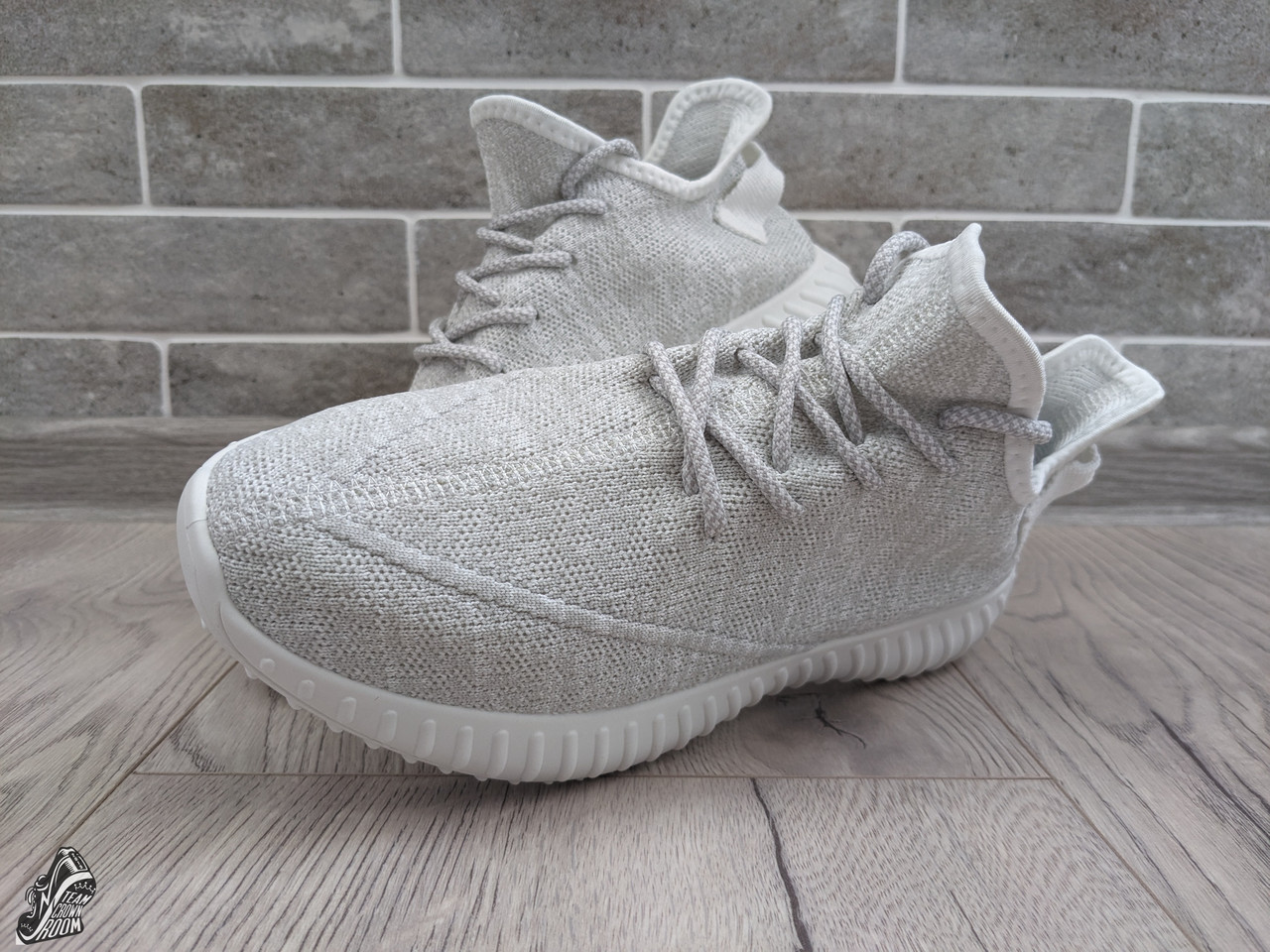 Женские кроссовки на лето сетка STILLI \ Стили yeezy boost 350 39 - фото 7 - id-p1869005416