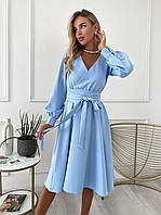 Модное женское платье миди голубое