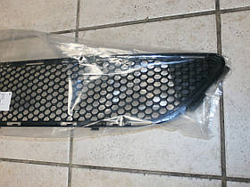 Решітка переднього бампера Mercedes-Benz C-Class/W204 AMG