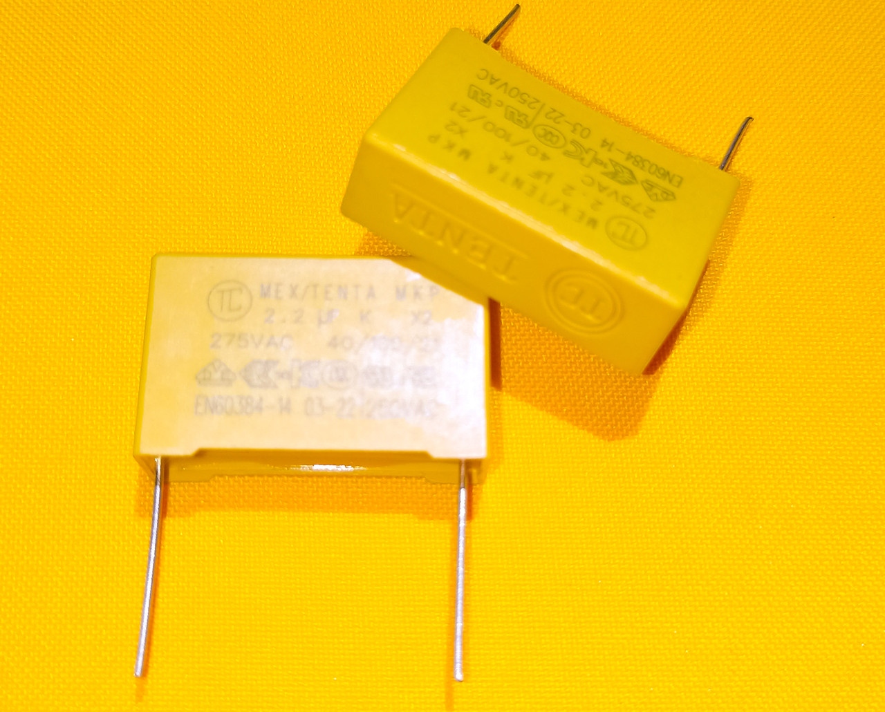 225j275 275в 2,2мкФ 26мм