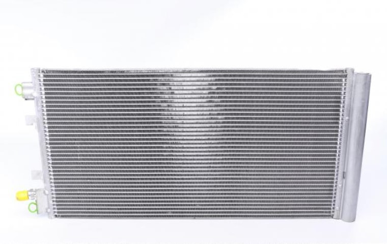 Радіатор кондиціонера Renault Megane III 08- оригинал 921009956R, фото 1