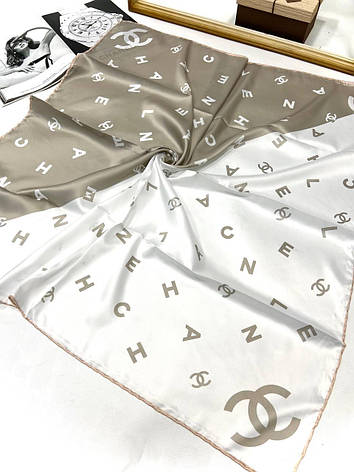 Шовкова брендова хустка Chanel діагональ 90*90 см ручна обробка краю, фото 1