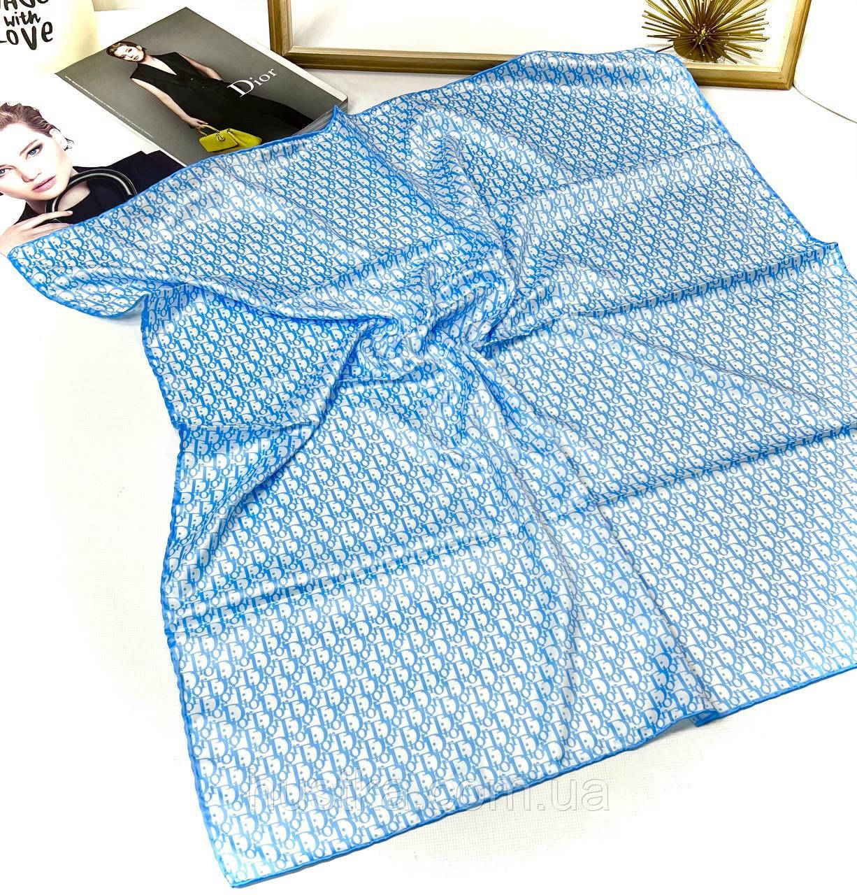 Шовкова брендова хустка Dior 90*90 см блакитна ручна обробка краю