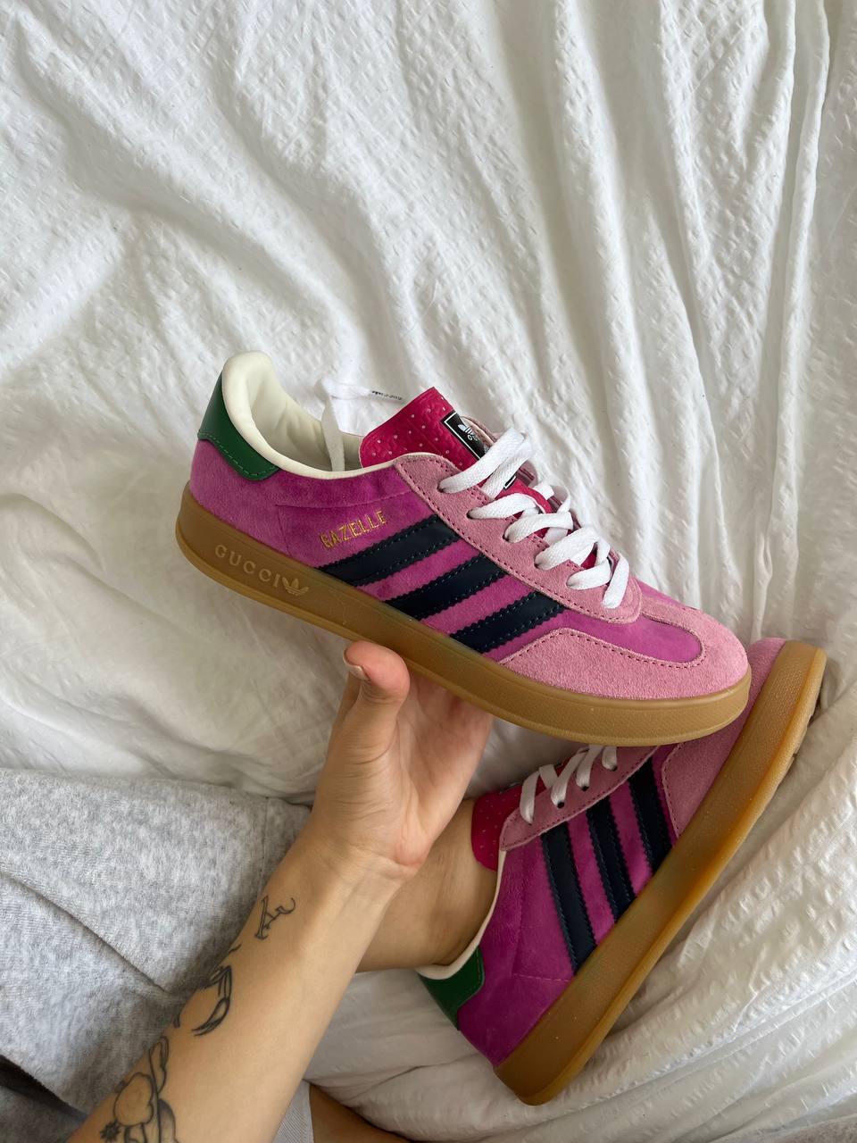 Женские кроссовки Adidas Gazelle x Gucci Pink Green (розовые) красивые ...