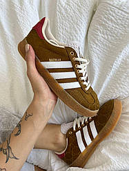 Чоловічі кросівки Adidas Gazelle x Gucci Caramel (коричневі) низькі стильні кроси шкіра карамель AS024 vkross