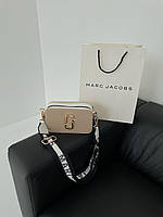 Женская подарочна сумка клатч Marc Jacobs The Snapshot Beige/White (бежевая) KIS02083 для стильной девушк топ