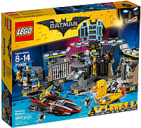 Набор Лего Бэтмен - Проникновение в Бэтпещеру [LEGO Batman Movie 70909 - Batcave Break-In]