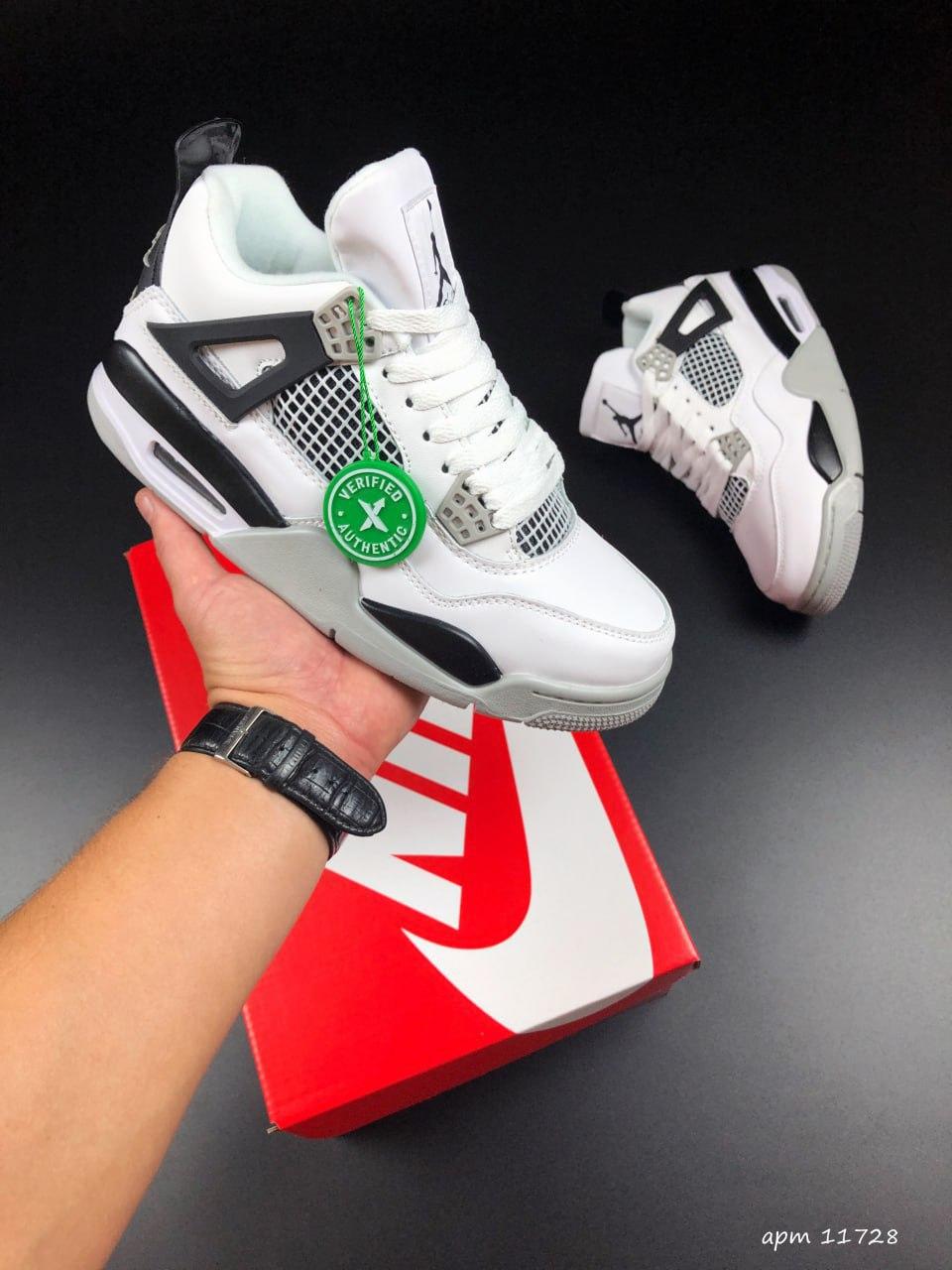 Кросівки Nike Air Jordan 4 Retro Найк Еїр Джордан стильні, повсякденні гарні, біло-чорні шкіряні