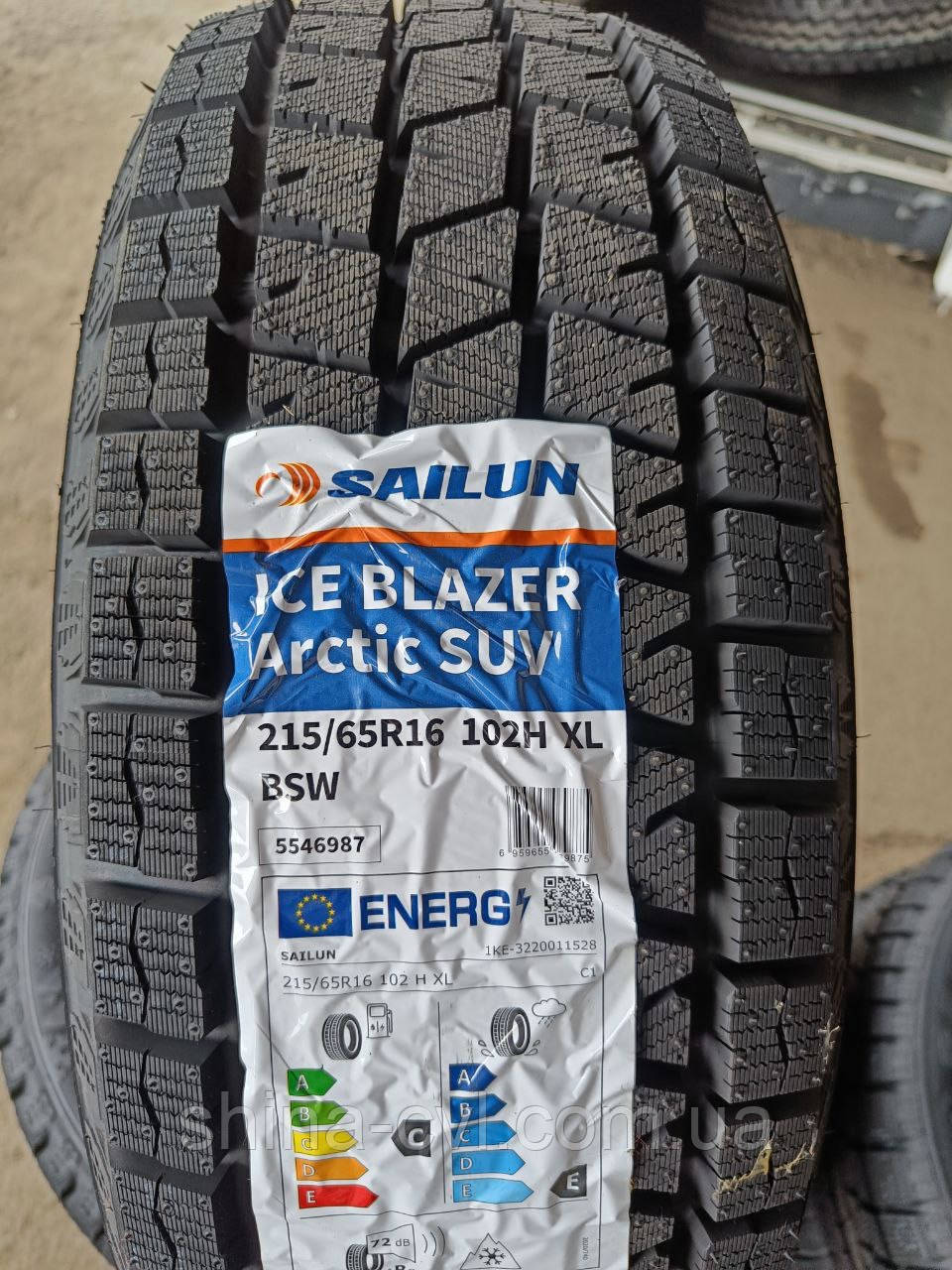 Зимові шини 215 65 r16 102H XL Sailun Ice Blazer Arctic Suv
