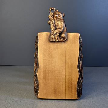 Дошка обробна дерев'яна з ведмедем. Розмір 15  х 28 см. Код/Артикул 119