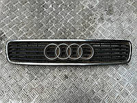 Решетка радиатора Audi A4 B5 ( 8D0853651 )