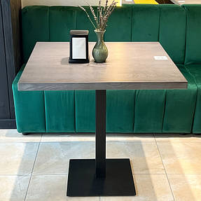 У заклад зроблено: Столи "Серія5" та "Серія 1", Дивани м'які №18 та №19, Стільці "Матіс" та крісла "DIN"