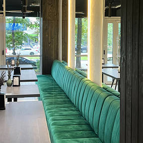 У заклад зроблено: Столи "Серія5" та "Серія 1", Дивани м'які №18 та №19, Стільці "Матіс" та крісла "DIN"