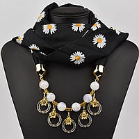 Шарф жіночий No5 чорний із ромашками тканина поліестер із різними типами намистин і елементами розмір 147х14 см