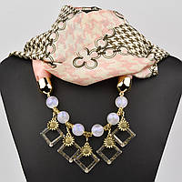 Шарф жіночий No10 рожевий гусяча тканина поліестер із різними типами намистин і елементами розмір 147х14 см