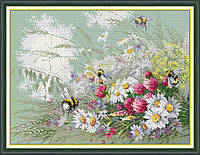 Набор для вышивания крестом с печатью на ткани NKF Ромашки, клевер и пчелки HA080 14ст
