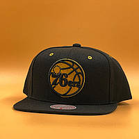 Оригинальная черная кепка с прямым козырьком Mitchell & Ness 76ers Fools Gold SnapBack