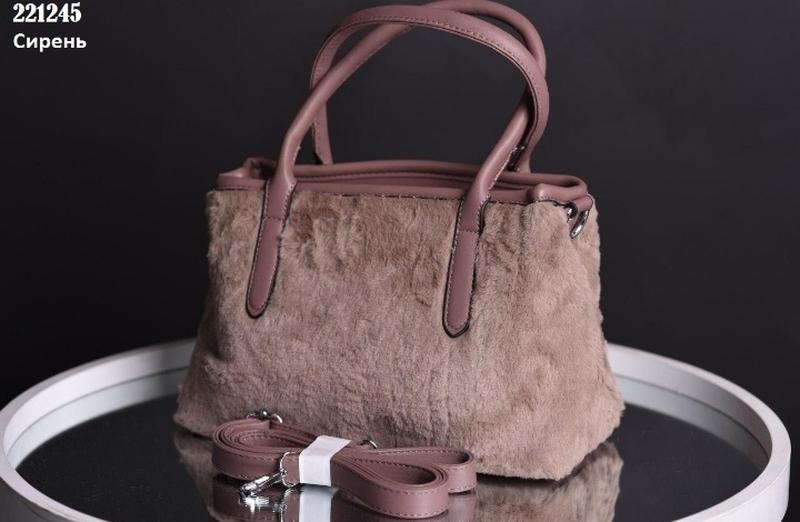 Стильная женская меховая сумочка