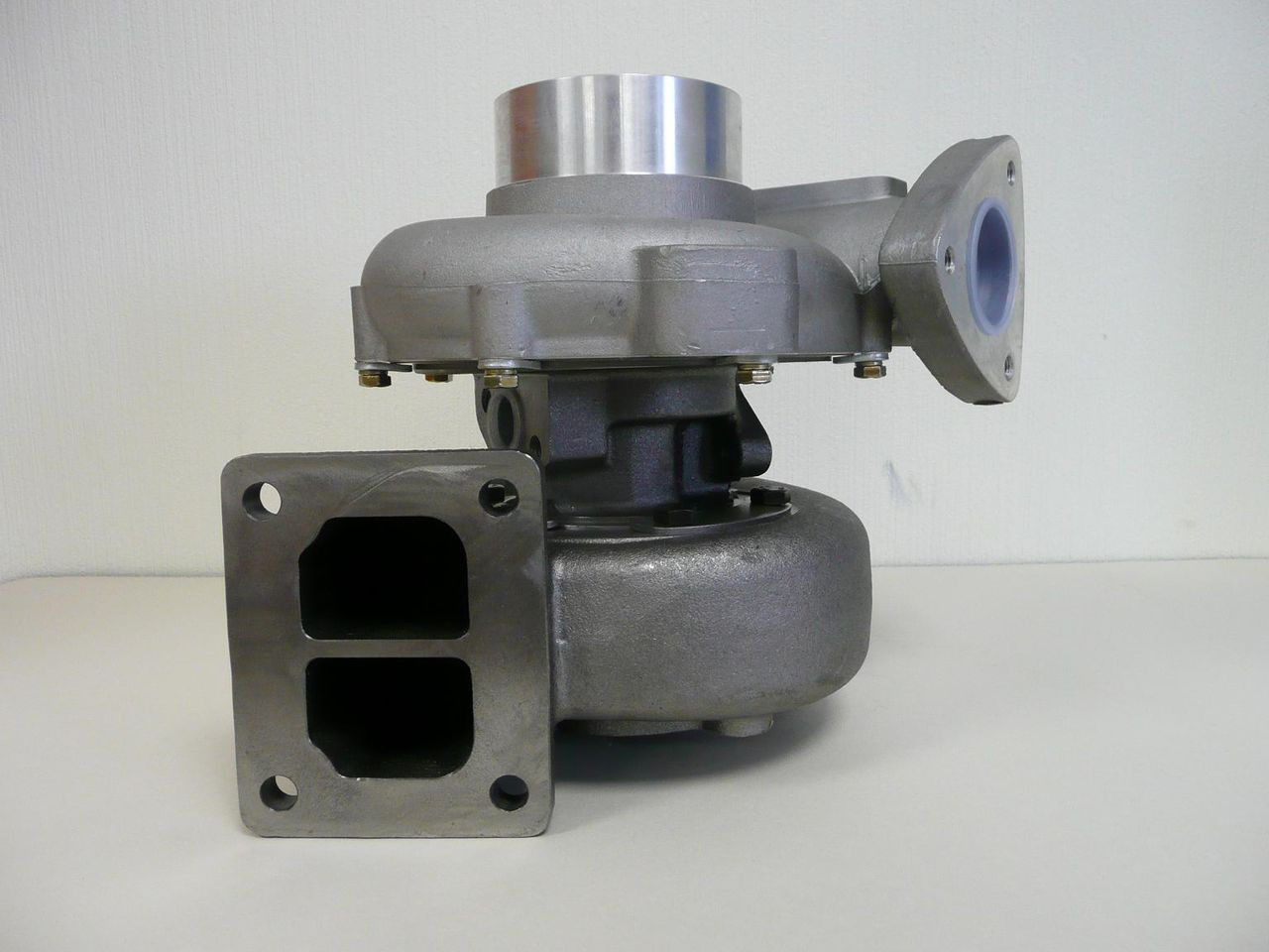 Ремонт Турбокомпрессор (турбина) ТКР 8.5С3 (двигатель Д-160,тракторТ-170М) - фото 1 - id-p291665392