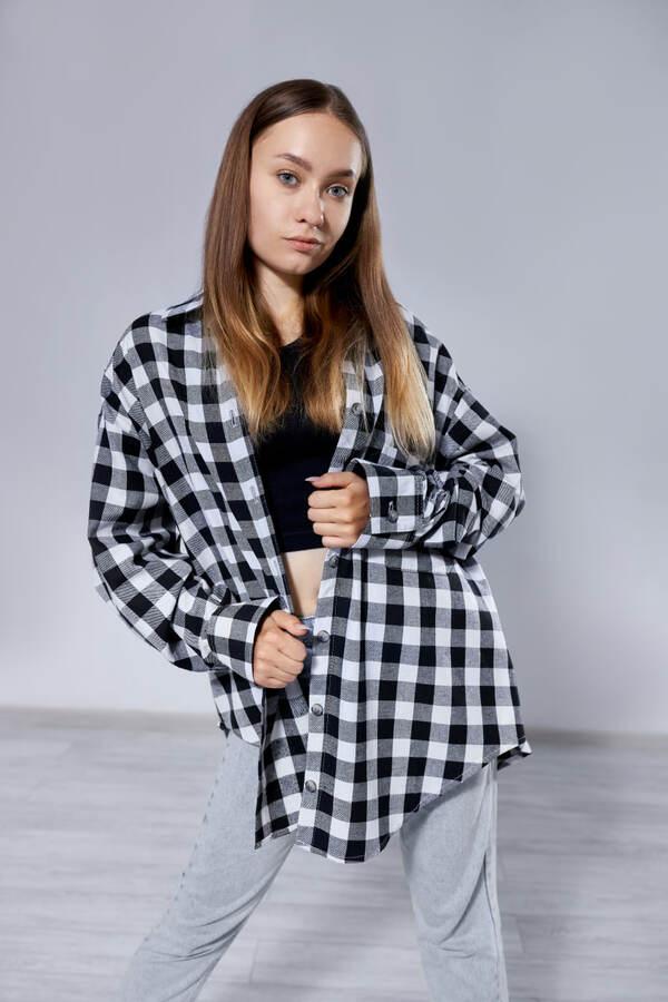 Стильна бавовняна сорочка в клітинку Оверсайз S-XL: must have дівчини весна-осінь