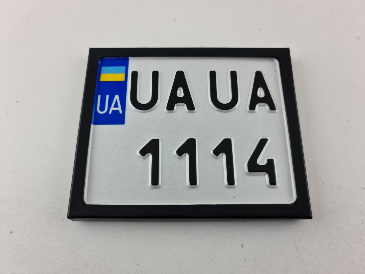 Рамка для номера моторолера, мопеда 49см3 чорна