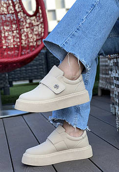 Кросівки жіночі 8 пар у ящику бежевого кольору 36-40