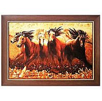 Картина "Бег лошадей" из янтаря 20х30
