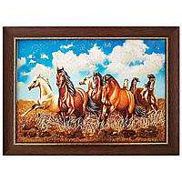 Картина "Табун коней" из янтаря 20х30