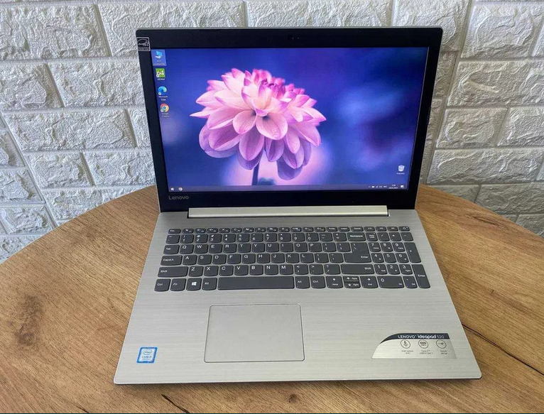 Ноутбук Lenovo IdeaPad 320-15IKB 15.6" FHD i5 7200U 8Gb SSD 256Gb  Б/В, фото 1