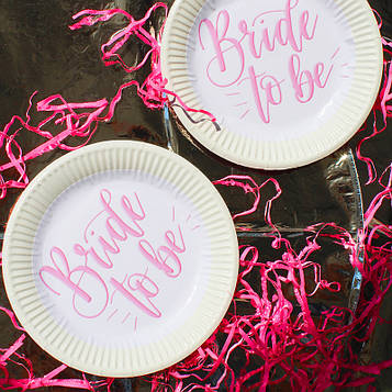 "Bride to Be" вид 1 - Тарілочки 18 см (8 шт)
