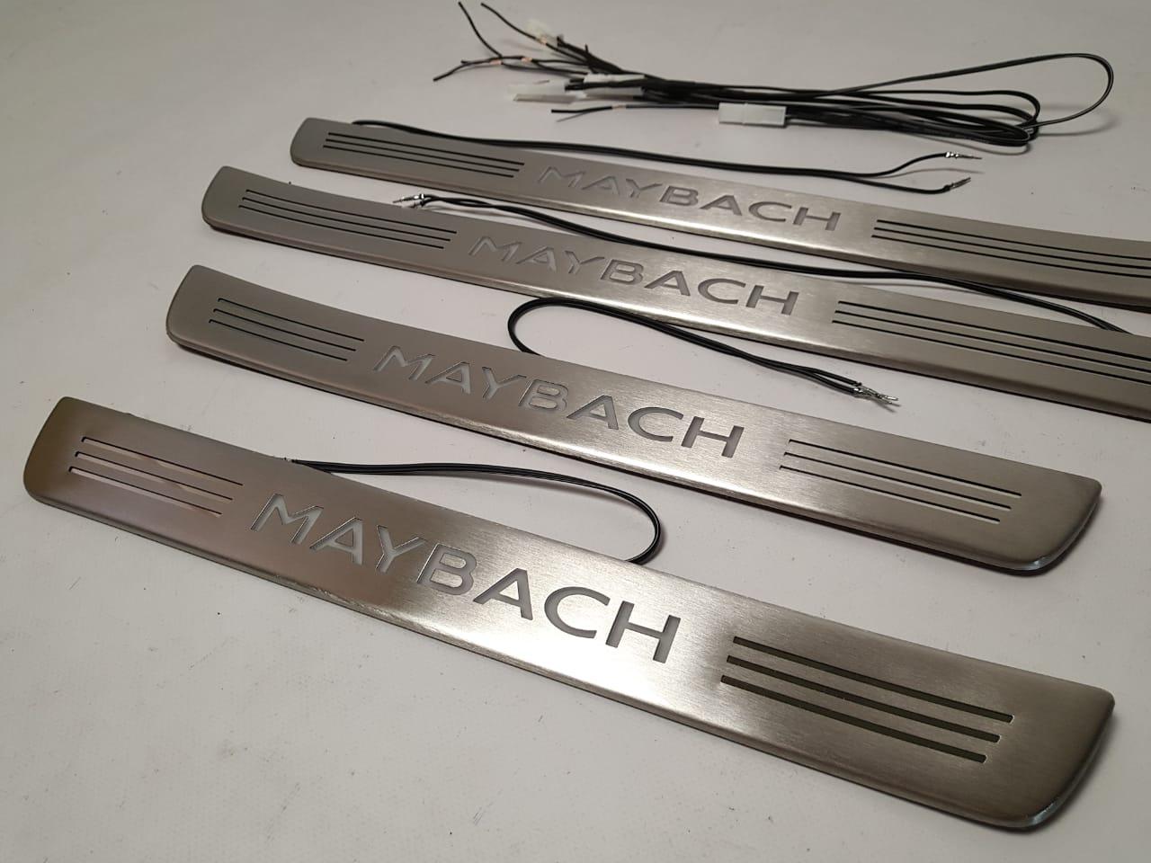 Накладки на пороги Mercedes W222 з підсвіткою Maybach