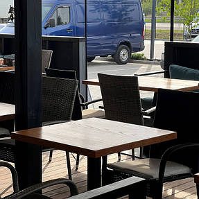 Столи "Серія 1, Серія 2 та Серія 25"