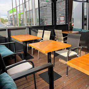 Столи "Серія 1, Серія 2 та Серія 25"