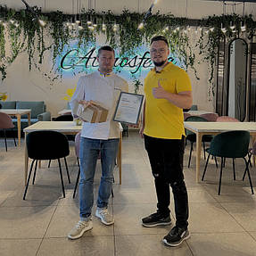 Столи "Серія 1, Серія 2 та Серія 25"