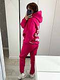 Малиновий теплий жіночий спортивний костюм із капюшоном і написом із турецької тринитки на флісі, фото 5