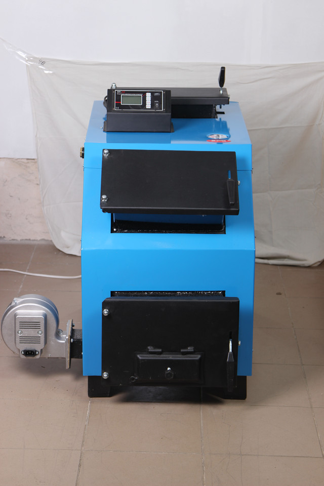 твердопаливний котел тривалого горіння Вогник КОТВ-16ДГ (вид спереду)