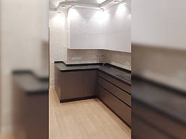 Стільниця з кварциту Avant 9014 Савойя