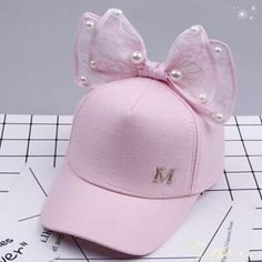 Бейсболки для дівчат